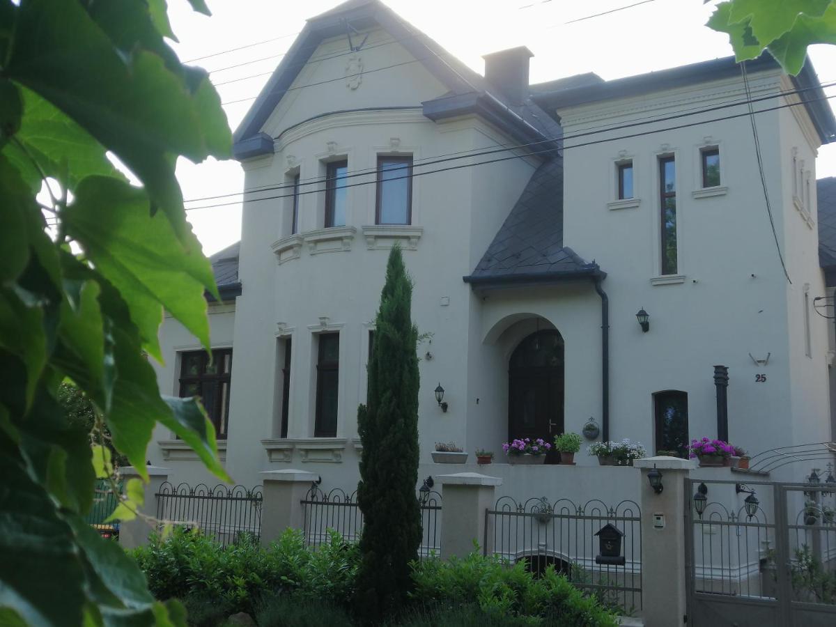Kuria Apartman Budapest With Free Parking Eksteriør bilde