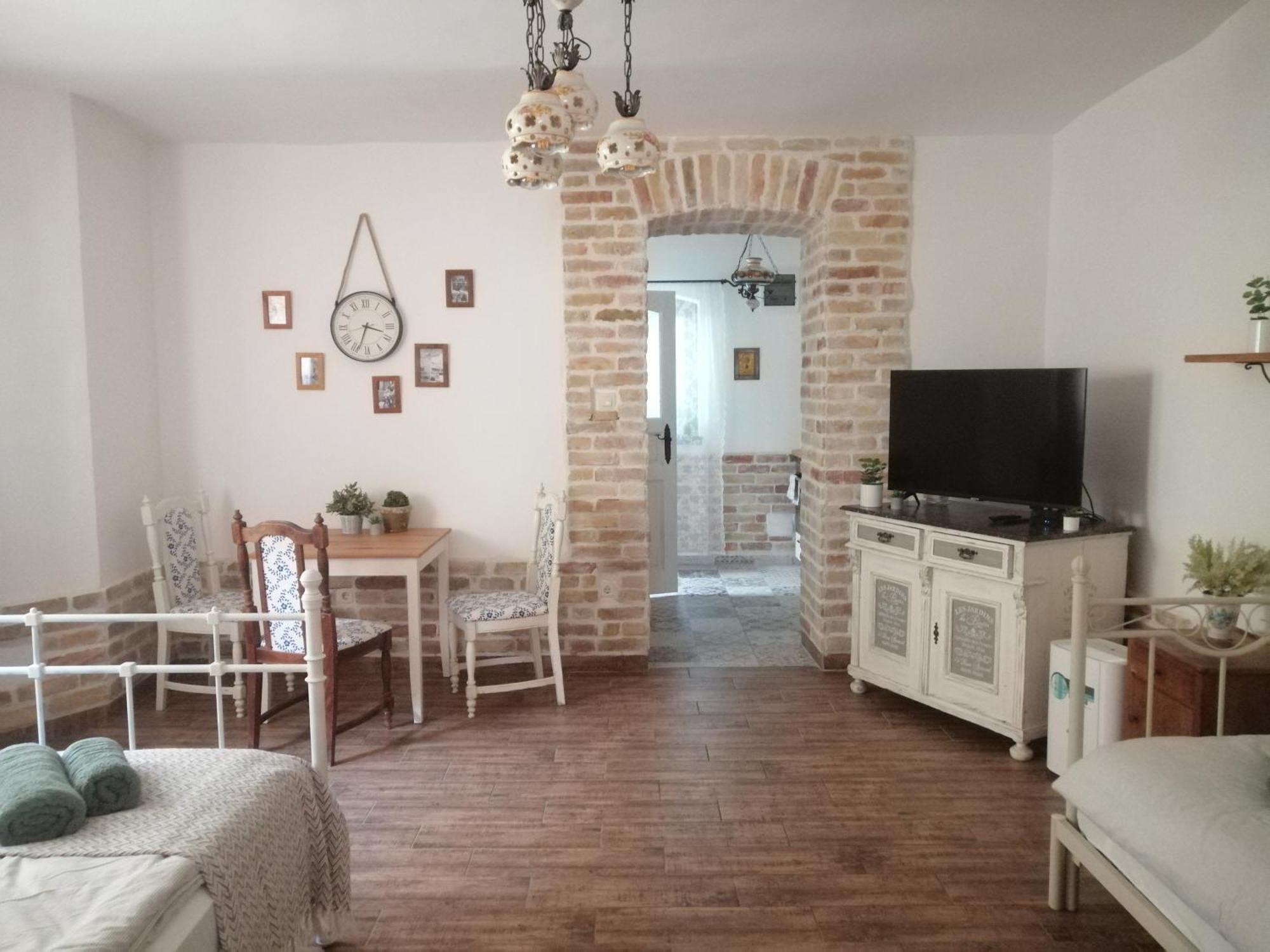 Kuria Apartman Budapest With Free Parking Eksteriør bilde